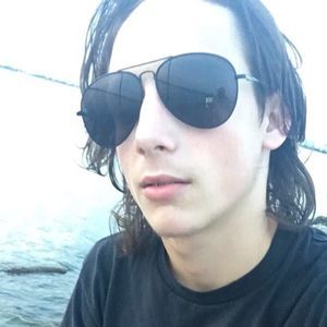 Meet your Posher, Dwayne